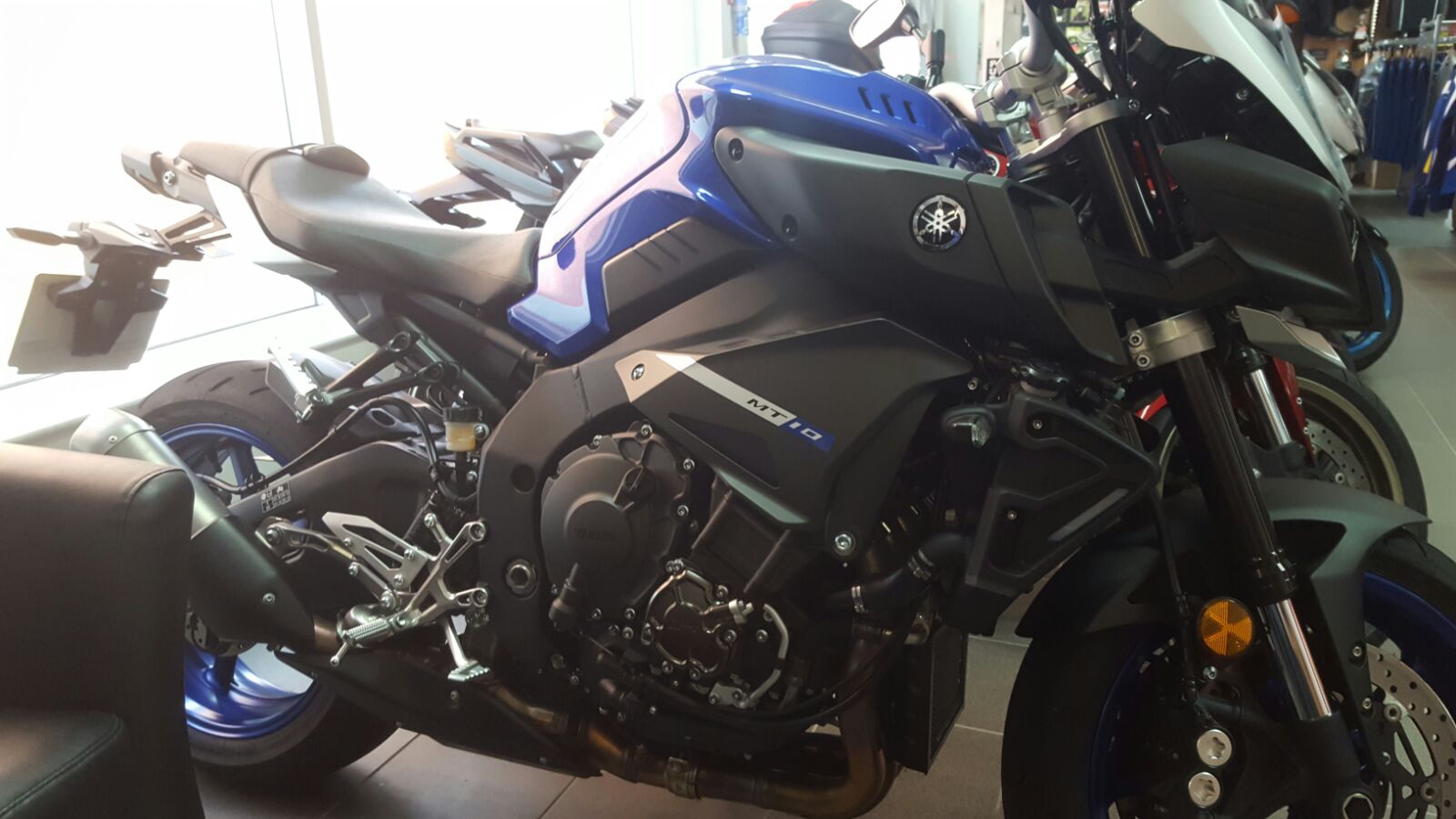 The basics, the ABC of surviving on a motorbike