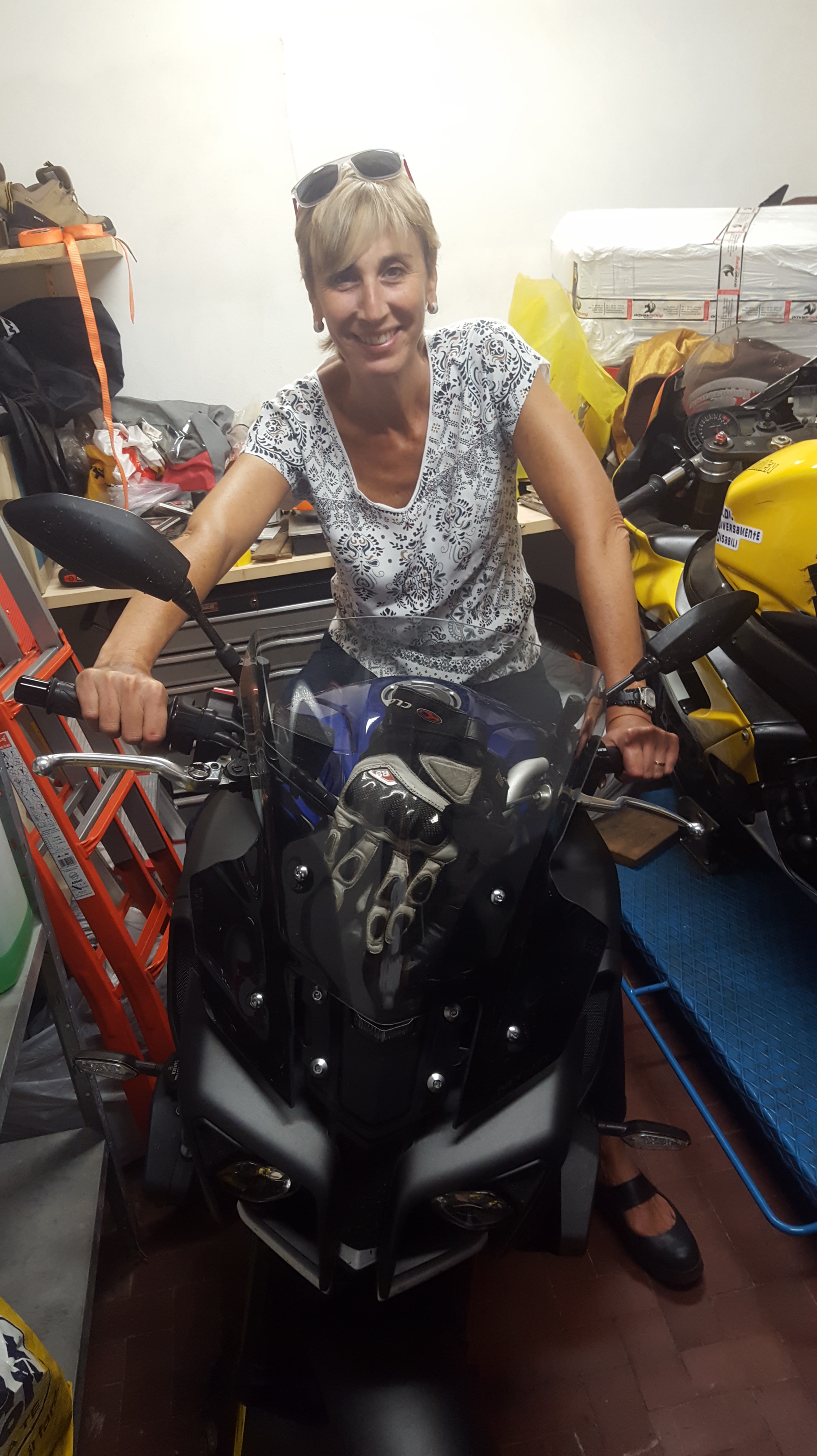 Cars and bikes for sale….cheap (ish). LOOK at the beautiful new MT10
