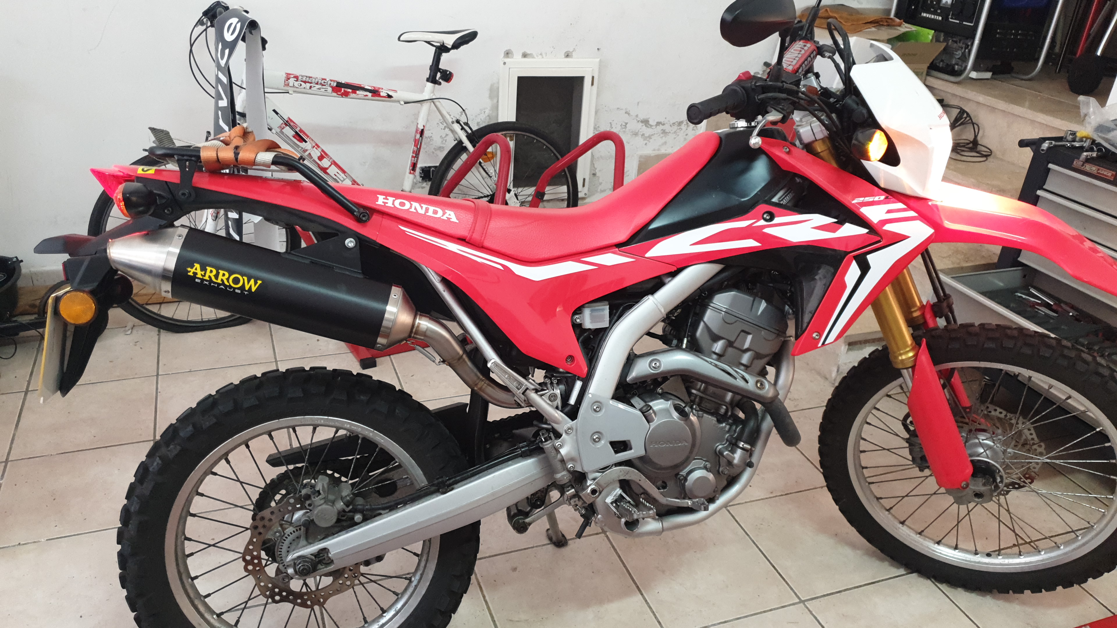 Honda CRF250L, a sad story of my LOVELY little red bike…